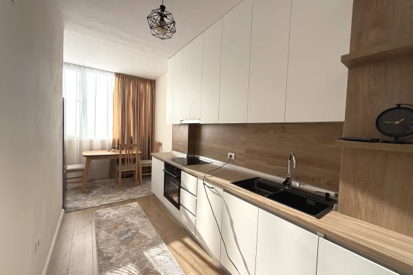 Shtepi me qera 2+1 ne Tirane - 600 Euro