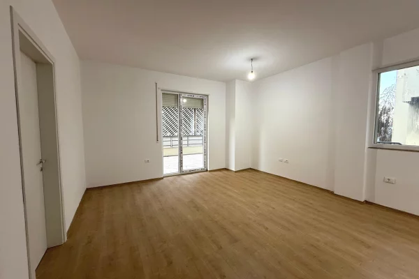 Apartment for sale in Tirana 1+1, Emty