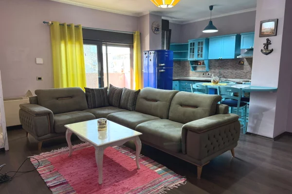 Shtepi ne shitje 2+1 ne Tirane - 14,100,000 Leke