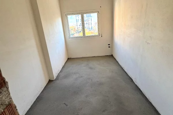 Apartment for sale in Tirana 2+1, Emty