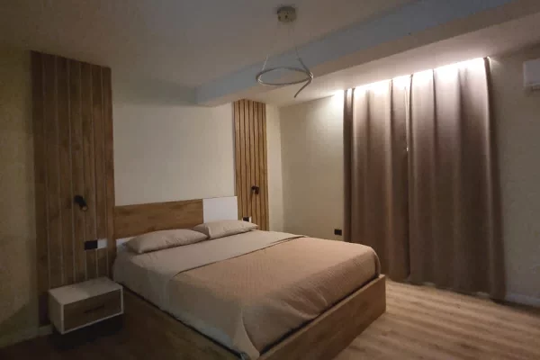 Shtepi me qera Apartament ne Tirane, 1+1, Mobilimi E mobiluar, Pagesa 800  Euro.