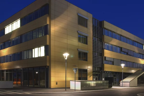 Jepet me qira Godine Biznesi 4 kateshe