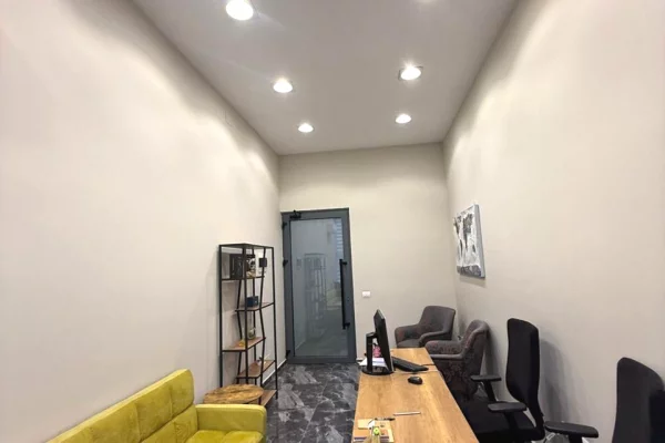 Jepet me qira zyre ne Myslym Shyri