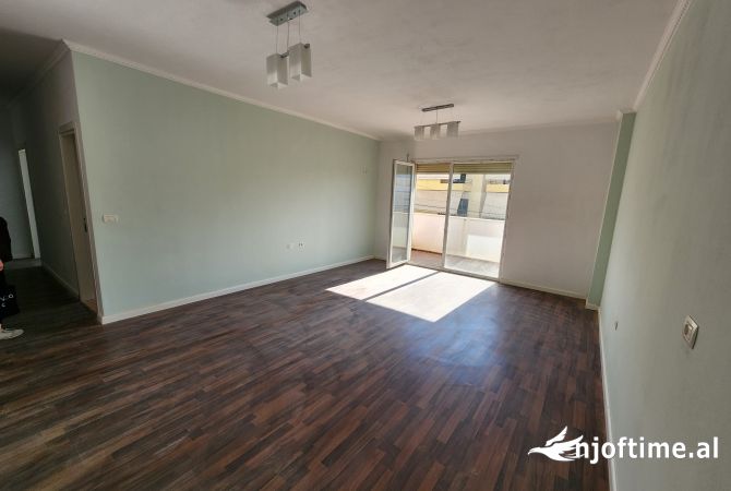 Shtepi ne shitje 1+1 ne Tirane - 79,000 Euro