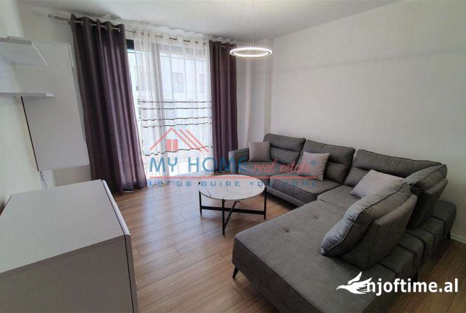 Shtepi me qera 2+1 ne Tirane - 650 Euro