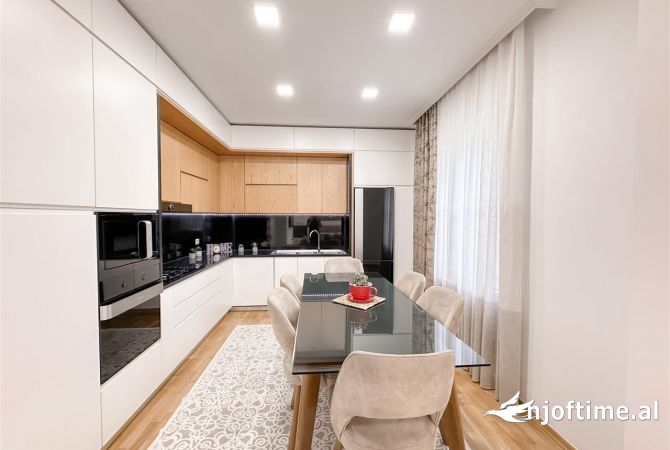 Shtepi ne shitje 3+1 ne Tirane - 250,000 Euro