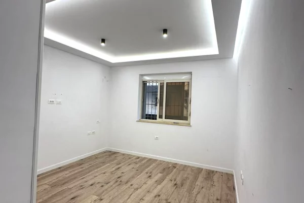 Shtepi ne shitje 1+1 ne Tirane - 158,000 Euro