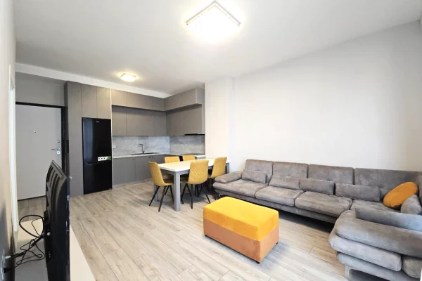 Shtepi me qera 1+1 ne Tirane - 73,000 Euro
