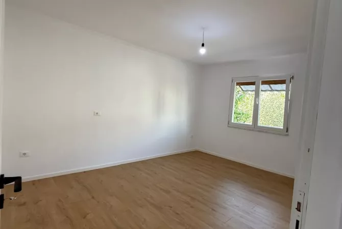 Shtepi ne shitje 2+1 ne Tirane - 122,000 Euro