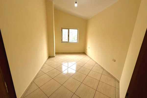 House for Sale 2+1 in Tirana - 135,000 Euro