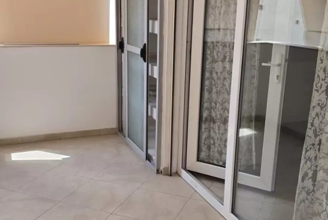 Casa in affitto 1+1 a Tirana - 55,000 Leke