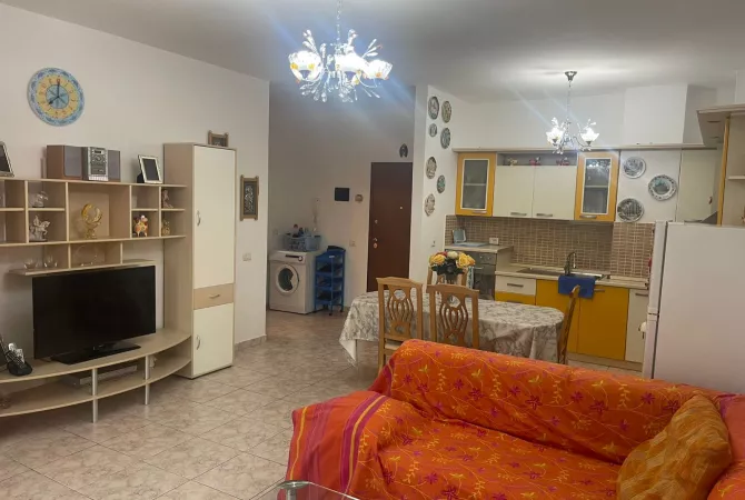 Shtepi me qera 1+1 ne Tirane - 600 Euro