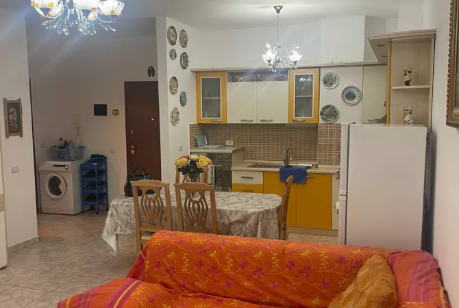 Shtepi me qera 1+1 ne Tirane - 600 Euro