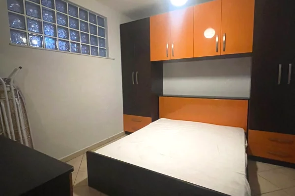 Appartamento in affitto a Tirana 2+1, Arredato