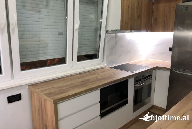 Casa in affitto 1+1 a Tirana - 65,000 Leke