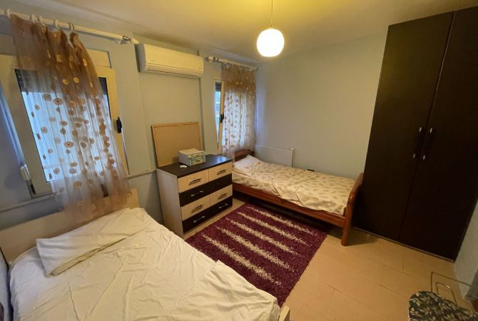 Shtepi me qera 3+1 ne Tirane - 750 Euro