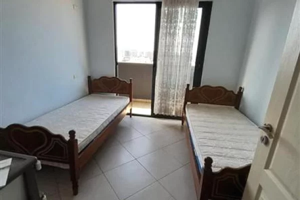 Shtepi me qera 2+1 ne Tirane - 45,000 Leke