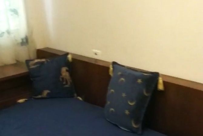 Shtepi me qera 1+1 ne Tirane - 40,000 Leke