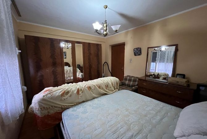 Shtepi me qera 2+1 ne Tirane - 600 Euro