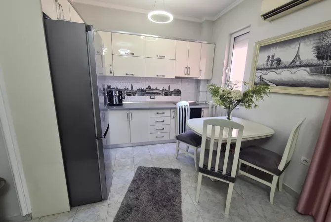 Casa in affitto 1+1 a Tirana - 55,000 Leke