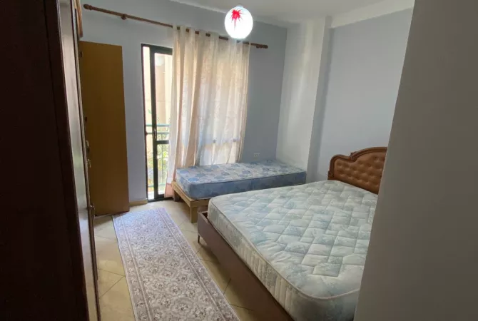 Shtepi me qera 2+1 ne Tirane - 600 Euro