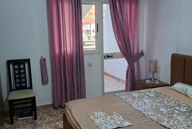 Shtepi me qera 2+1 ne Tirane - 600 Euro