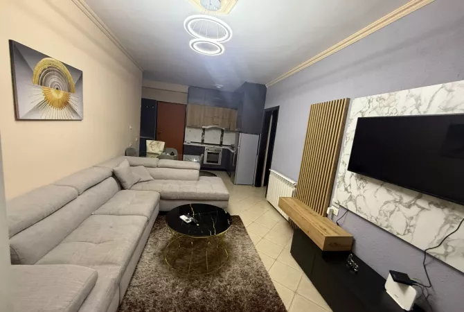 Casa in affitto 2+1 a Tirana - 60,000 Leke