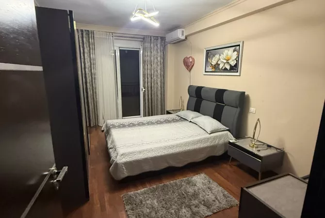 Casa in affitto 2+1 a Tirana - 60,000 Leke
