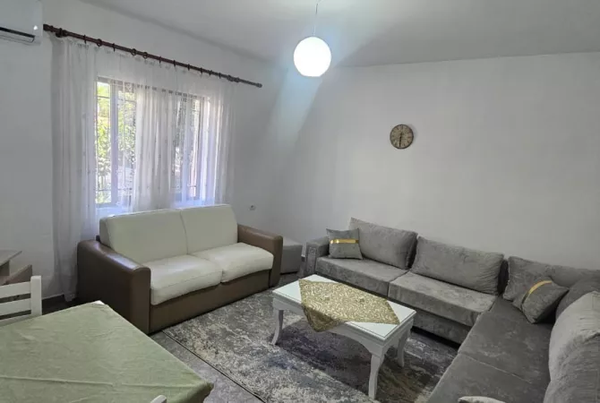 Shtepi me qera 1+1 ne Tirane - 500 Euro