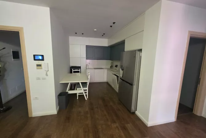 Shtepi me qera 2+1 ne Tirane - 75,000 Leke