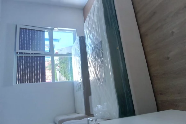 Shtepi me qera 1+1 ne Tirane - 45,000 Leke