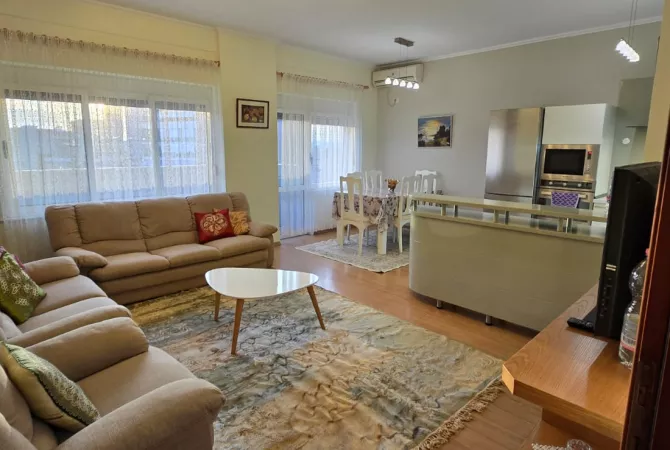 Casa in affitto 2+1 a Tirana - 750 Euro