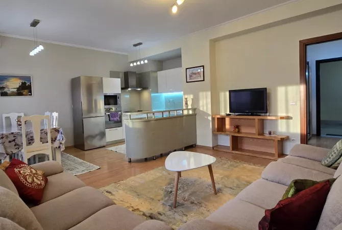 Casa in affitto 2+1 a Tirana - 750 Euro