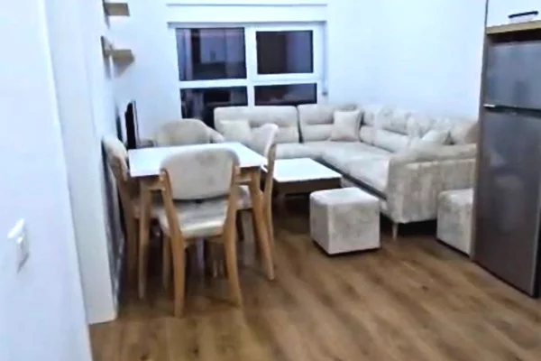 Shtepi me qera 1+1 ne Tirane - 45,000 Leke