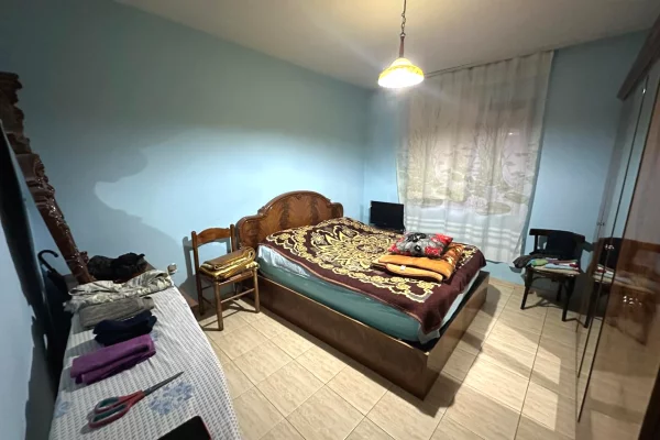 Shtepi me qera 2+1 ne Tirane - 500 Euro