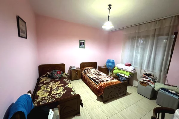 Shtepi me qera 2+1 ne Tirane - 500 Euro