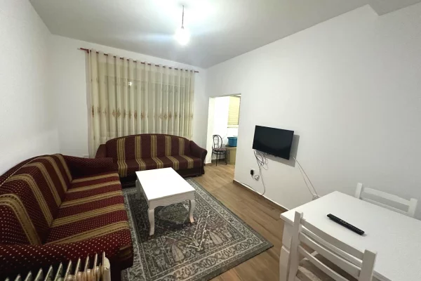   🏢Rruga Dritan Hoxha,pas Rezidences Lion 2 jepet me qera apartament1+1, i mobiluar.40,000Leke