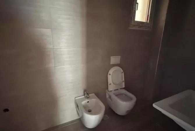 Shtepi me qera 2+1 ne Tirane - 600 Euro