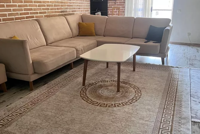 House for Rent 2+1 in Tirana - 660 Euro