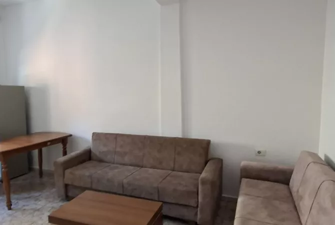 House for Rent 1+1 in Tirana - 50,000 Leke