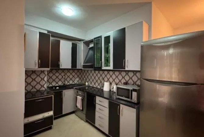 Shtepi me qera 2+1 ne Tirane - 450 Euro