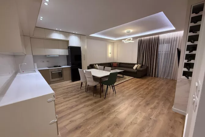 Shtepi me qera 2+1 ne Tirane - 800 Euro