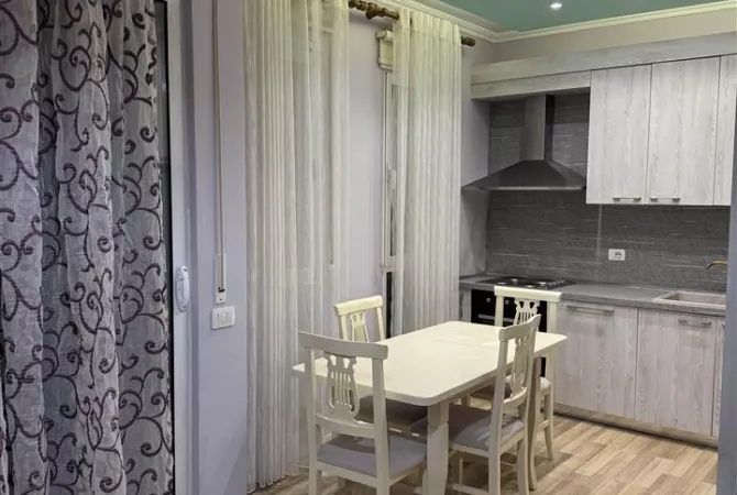 Casa in affitto 1+1 a Tirana - 650 Euro