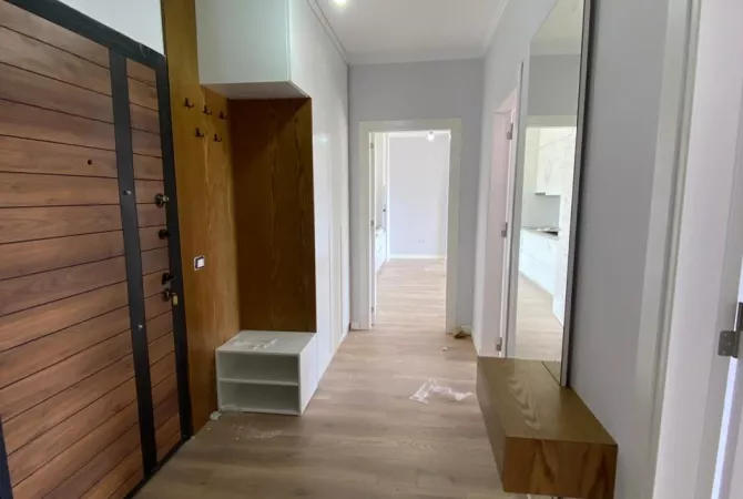 Shtepi me qera 2+1 ne Tirane - 55,000 Leke