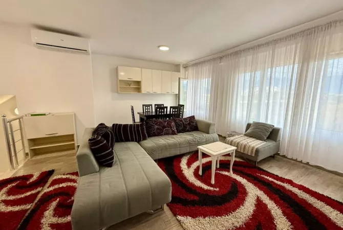 Shtepi me qera 2+1 ne Tirane - 60,000 Leke