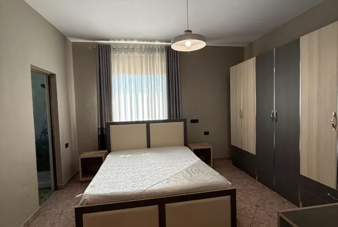 Shtepi me qera 2+1 ne Tirane - 55,000 Leke