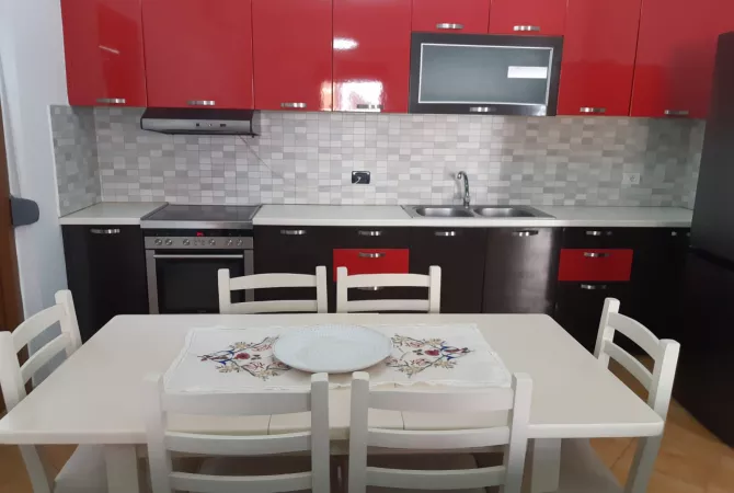 Casa in affitto 2+1 a Tirana - 60,000 Leke