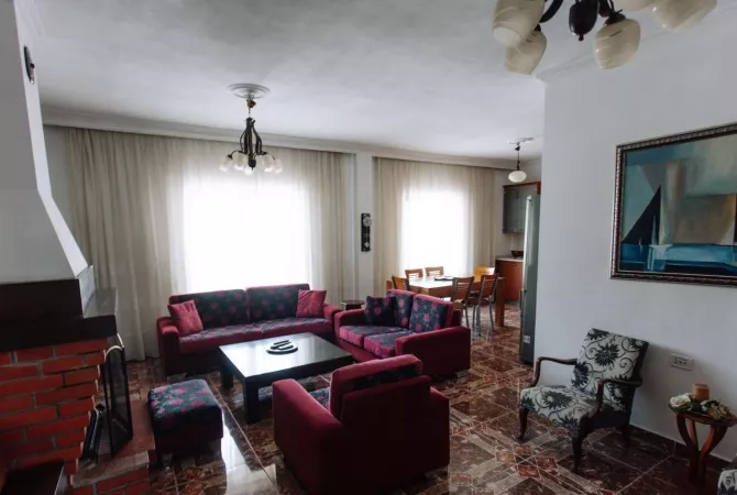 Casa in affitto 3+1 a Tirana - 550 Euro