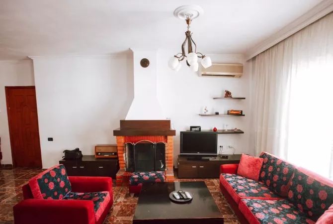 Casa in affitto 3+1 a Tirana - 550 Euro