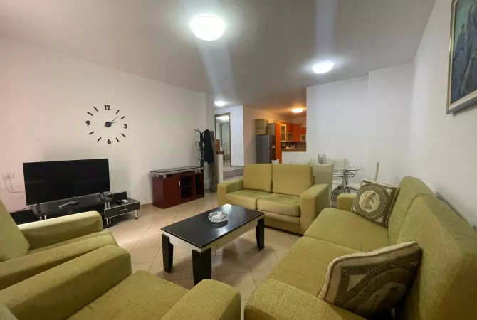 Casa in affitto 2+1 a Tirana - 60,000 Leke